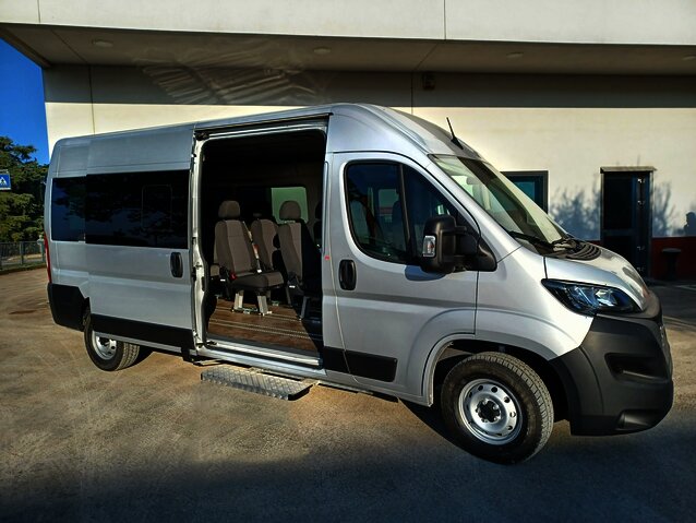 Fiat_Ducato_9-Sitzer_fuer_Homepage