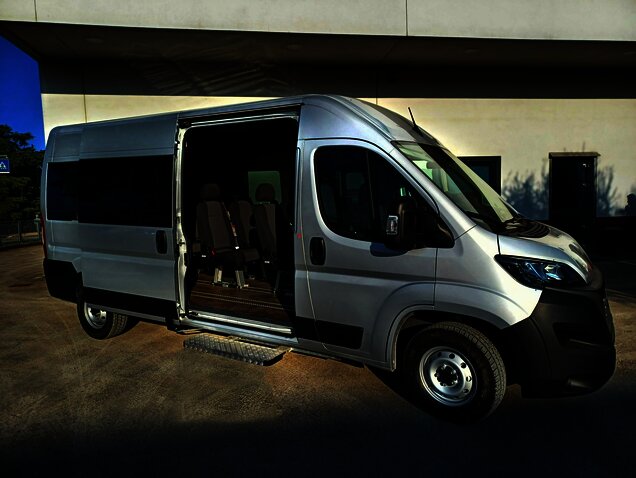Fiat_Ducato_9-Sitzer_fuer_Homepage